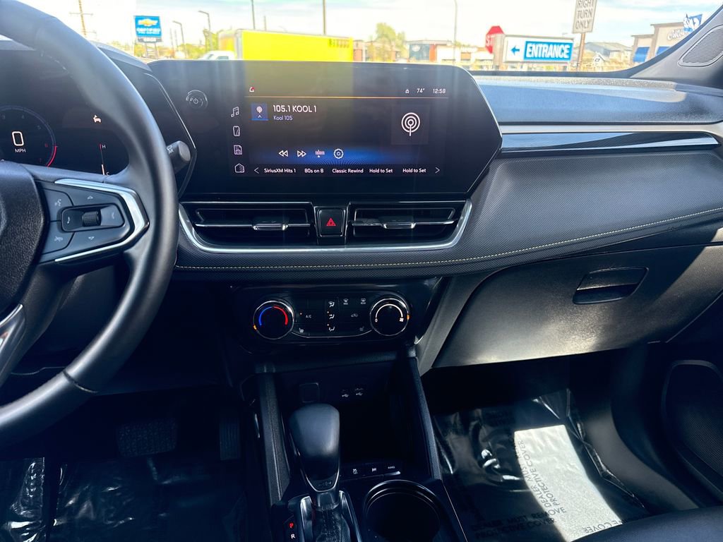 Used 2025 Chevrolet TrailBlazer ACTIV image 17