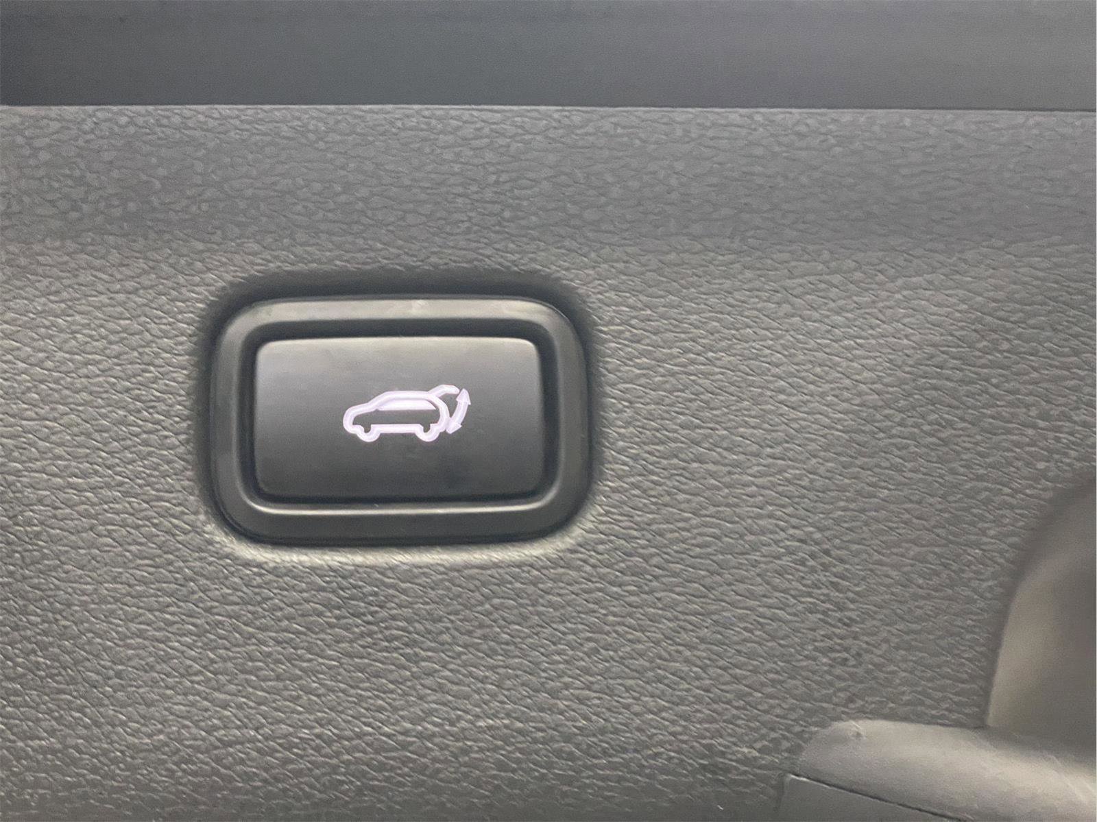 Used 2023 Kia Sportage SX image 10