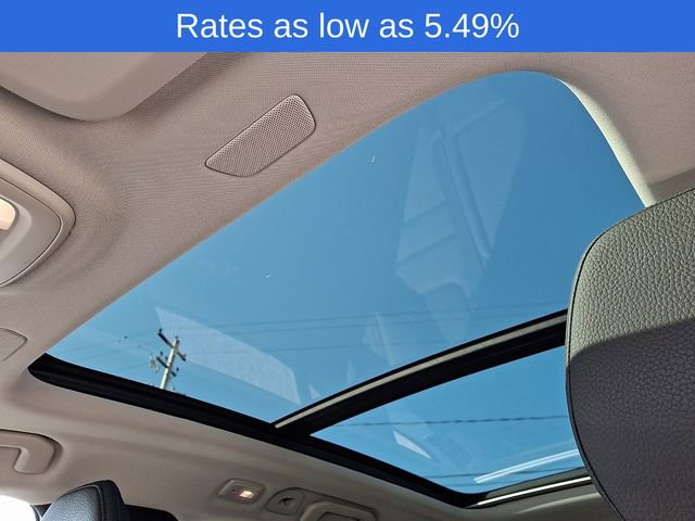 Certified 2025 Volvo V60 B5 Cross Country Plus image 17