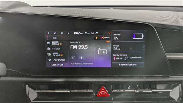 Used 2023 Kia Niro Wind FWD image 32