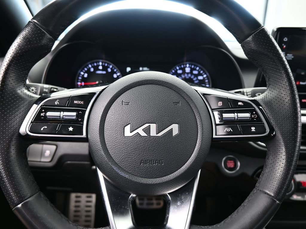 Used 2024 Kia Forte GT-Line image 29