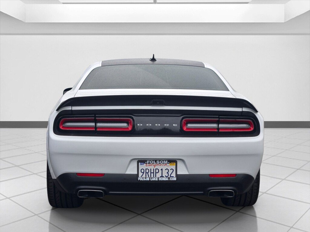 Used 2021 Dodge Challenger R/T Scat Pack image 6