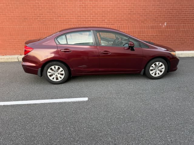 Used 2012 Honda Civic LX image 2