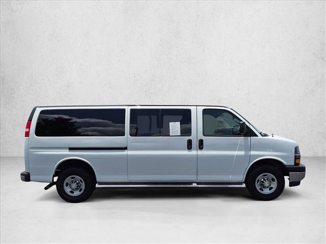 Used 2019 Chevrolet Express 3500 LT w/ LT Preferred Equipment Group RWD image 4