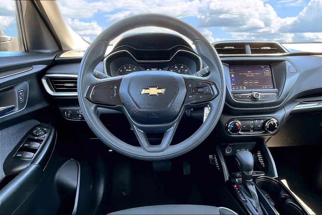 Used 2022 Chevrolet TrailBlazer LS image 10