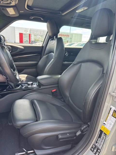Used 2019 MINI Cooper Clubman ALL4 w/ Signature Upholstery Package AWD/4WD image 9
