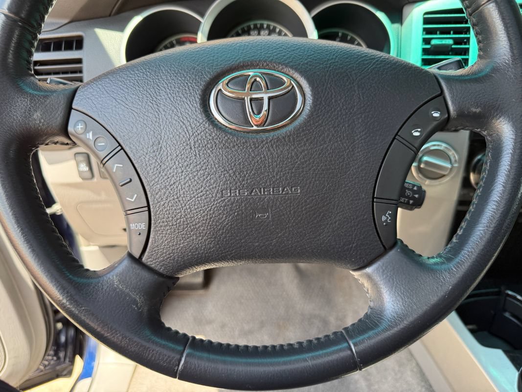 Used 2007 Toyota 4Runner Limited AWD/4WD image 33