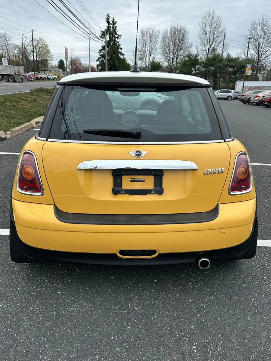 Used 2009 MINI Cooper Hardtop image 8