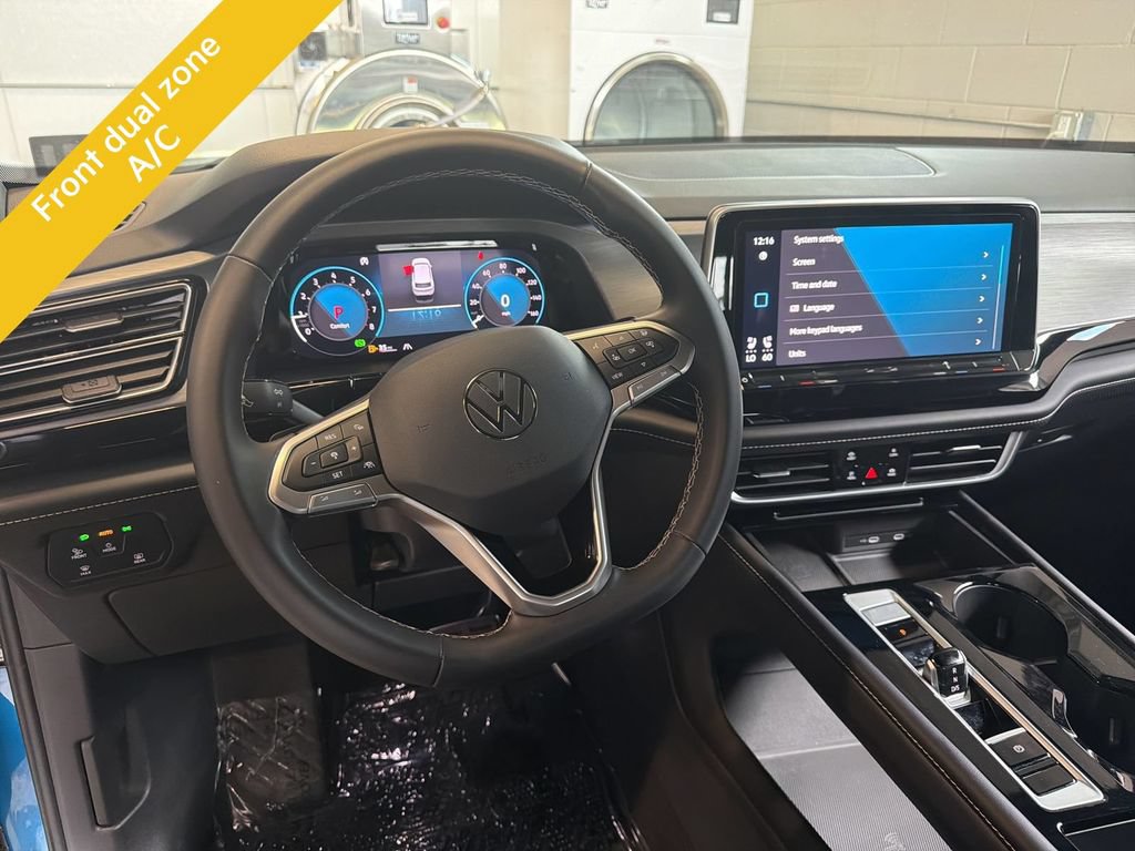 Used 2024 Volkswagen Atlas Cross Sport SE AWD/4WD image 9