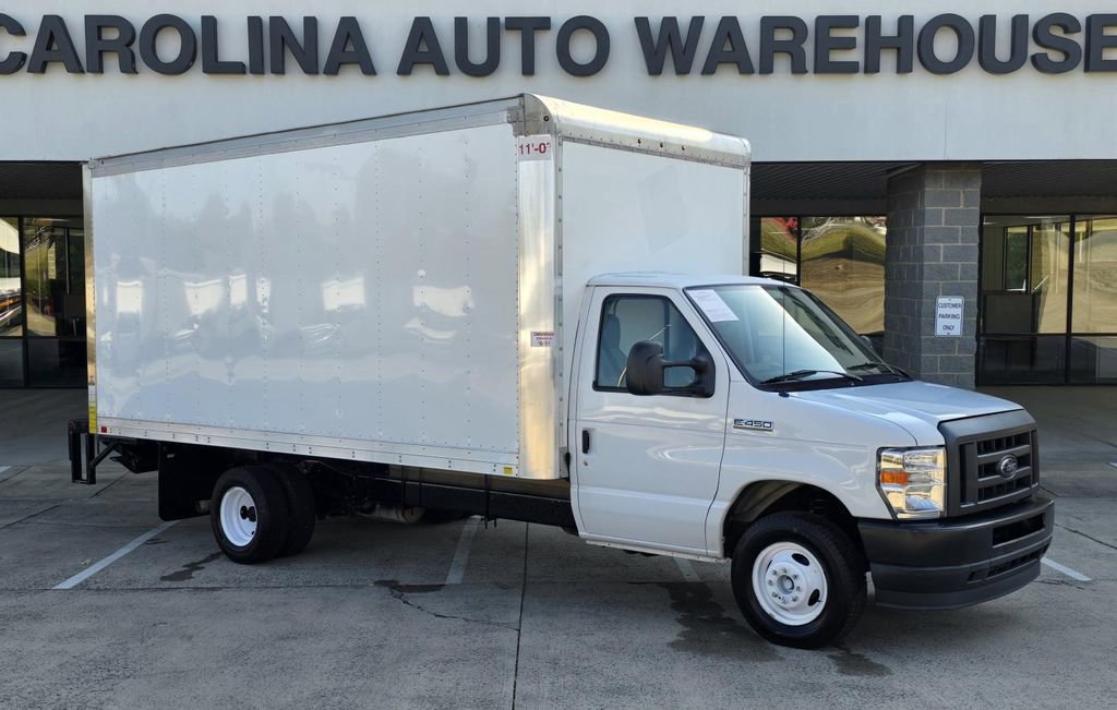 Used 2021 Ford E-450 and Econoline 450 Super Duty w/ Power Windows & Locks Group image 2