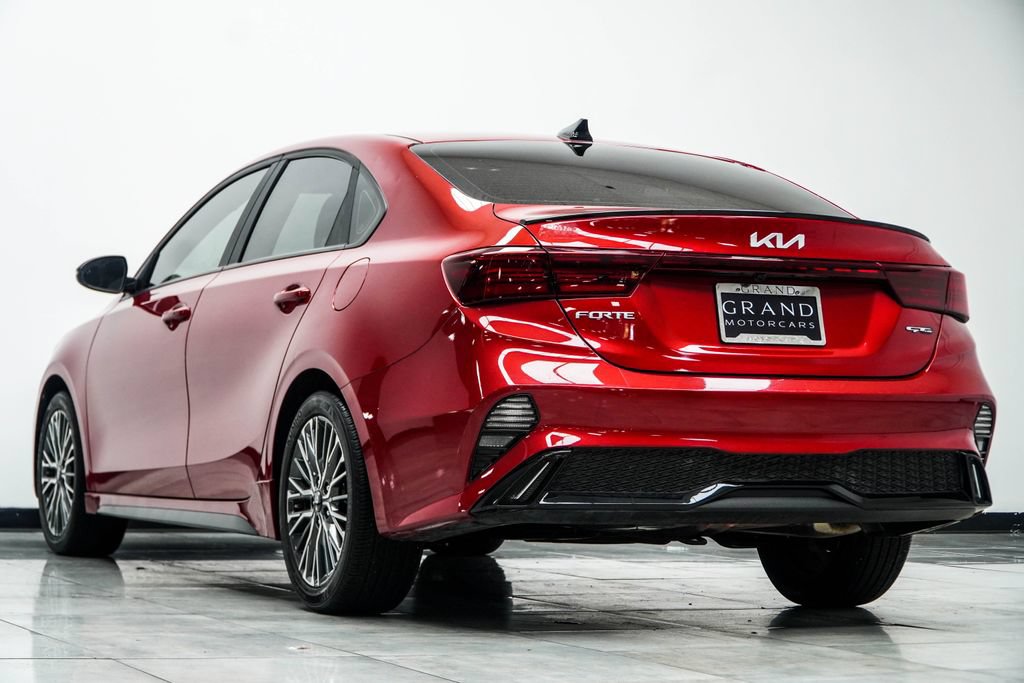 Used 2024 Kia Forte GT-Line w/ GT-Line Premium Package FWD image 10