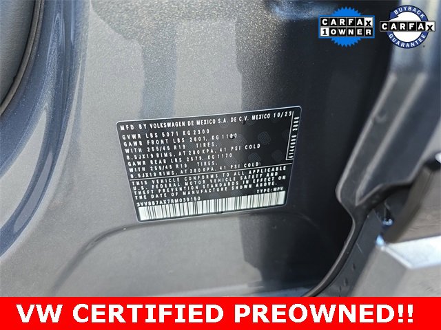 Used 2024 Volkswagen Tiguan SE R-Line image 29