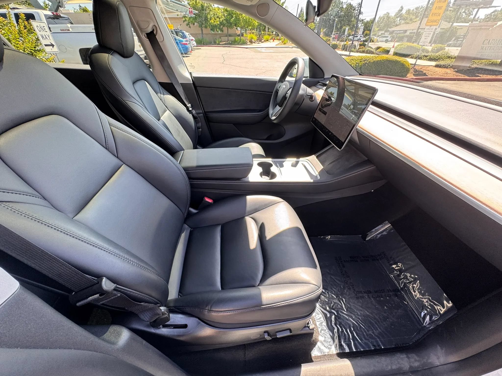 Used 2021 Tesla Model Y Long Range AWD/4WD image 13