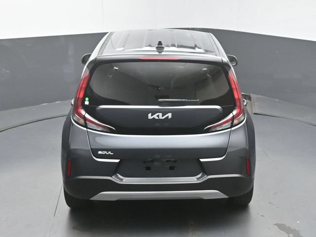 Used 2025 Kia Soul LX FWD image 45