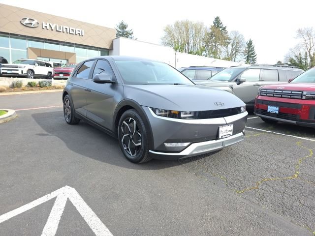Used 2023 Hyundai Ioniq 5 SEL image 2
