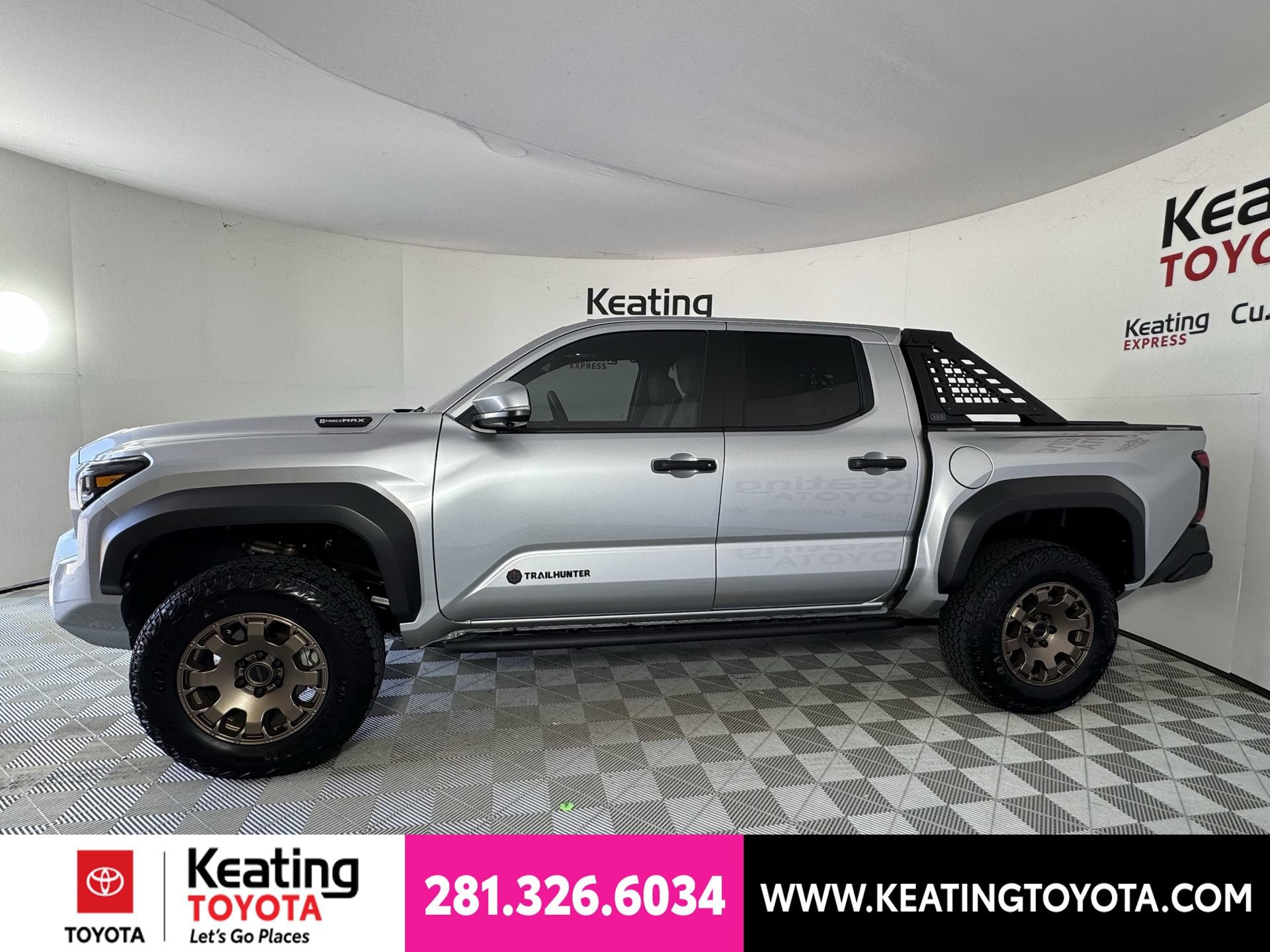 Certified 2025 Toyota Tacoma 4x4 Double Cab Hybrid image 9