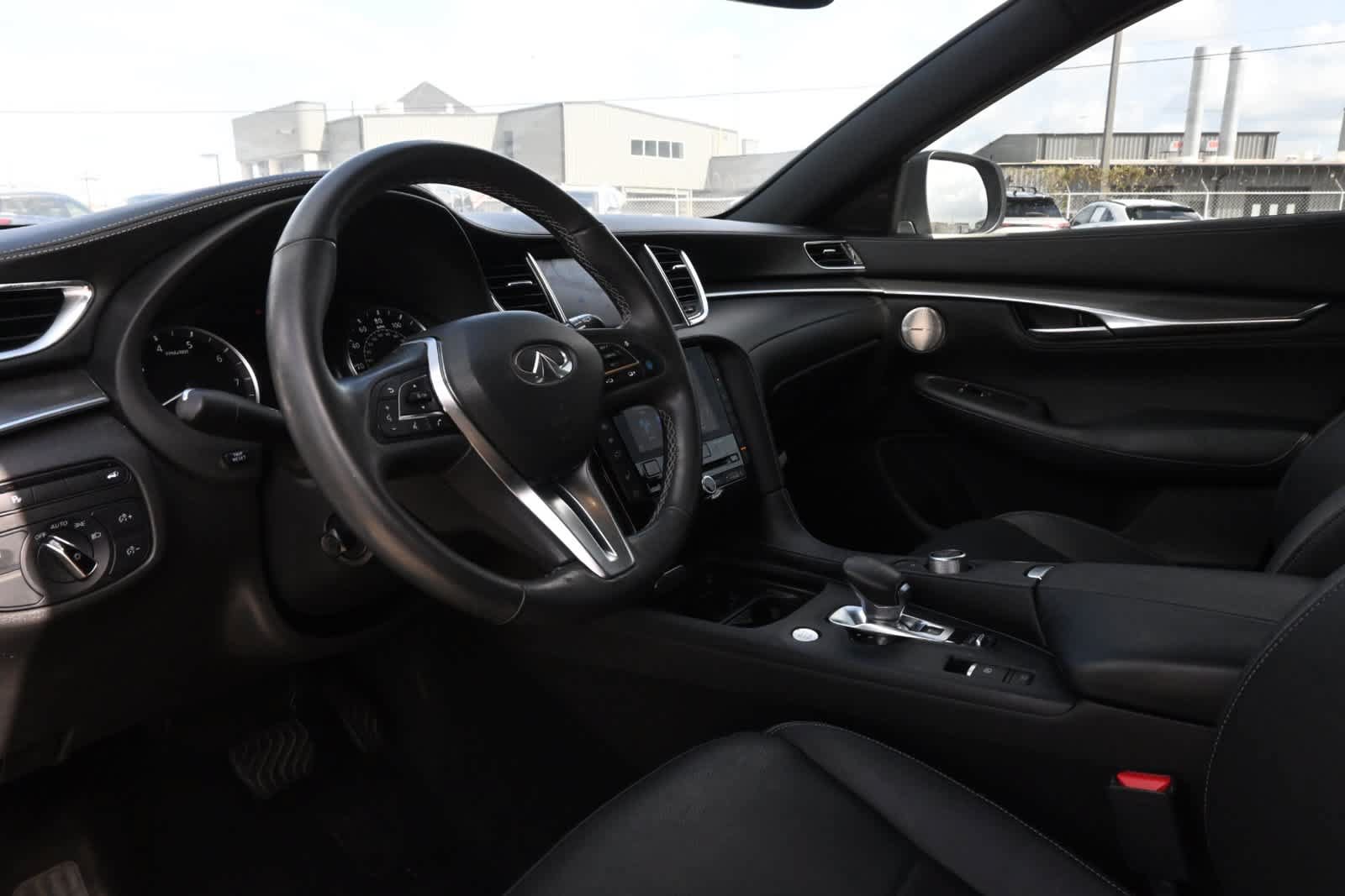 Certified 2023 INFINITI QX55 Essential AWD/4WD image 16