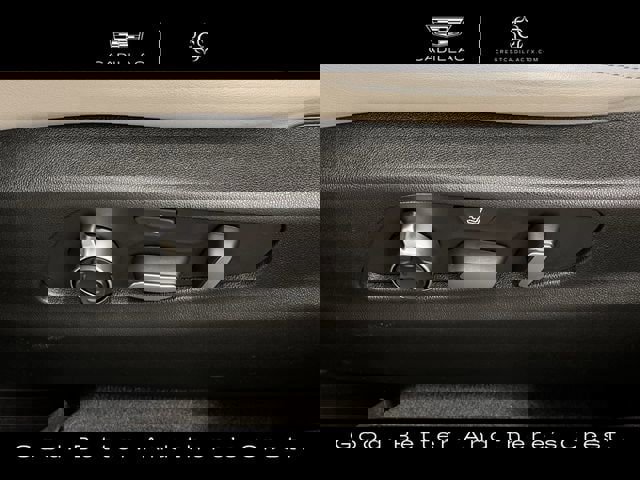 Certified 2023 Cadillac XT4 Premium Luxury w/ Technology Package image 28