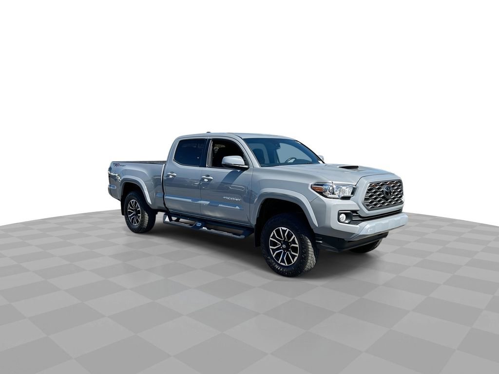 Used 2021 Toyota Tacoma TRD Sport image 2