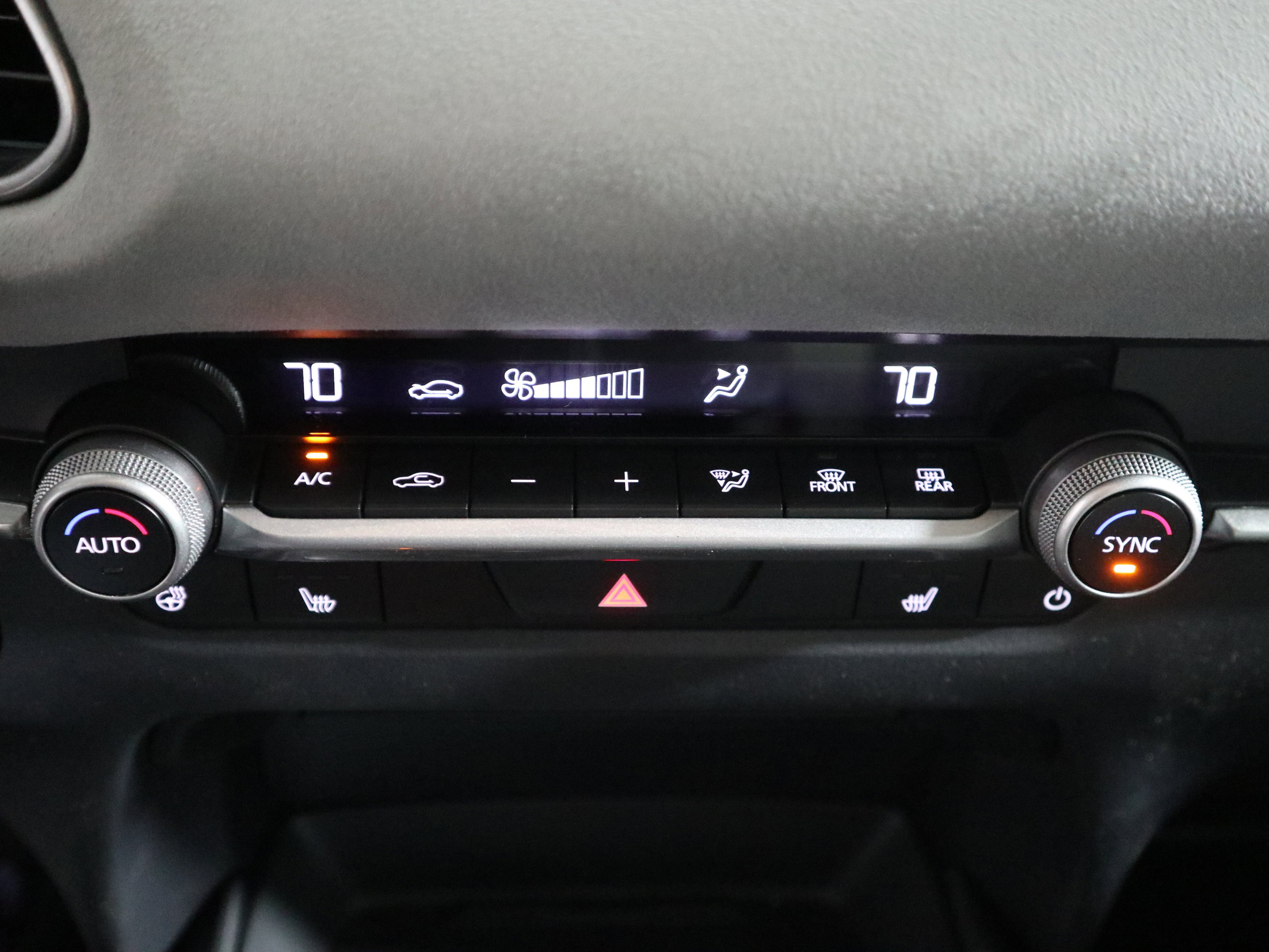 New 2026 MAZDA CX-30 Aire Edition image 31