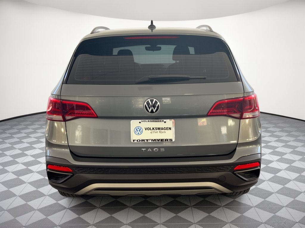 Used 2024 Volkswagen Taos S FWD image 11