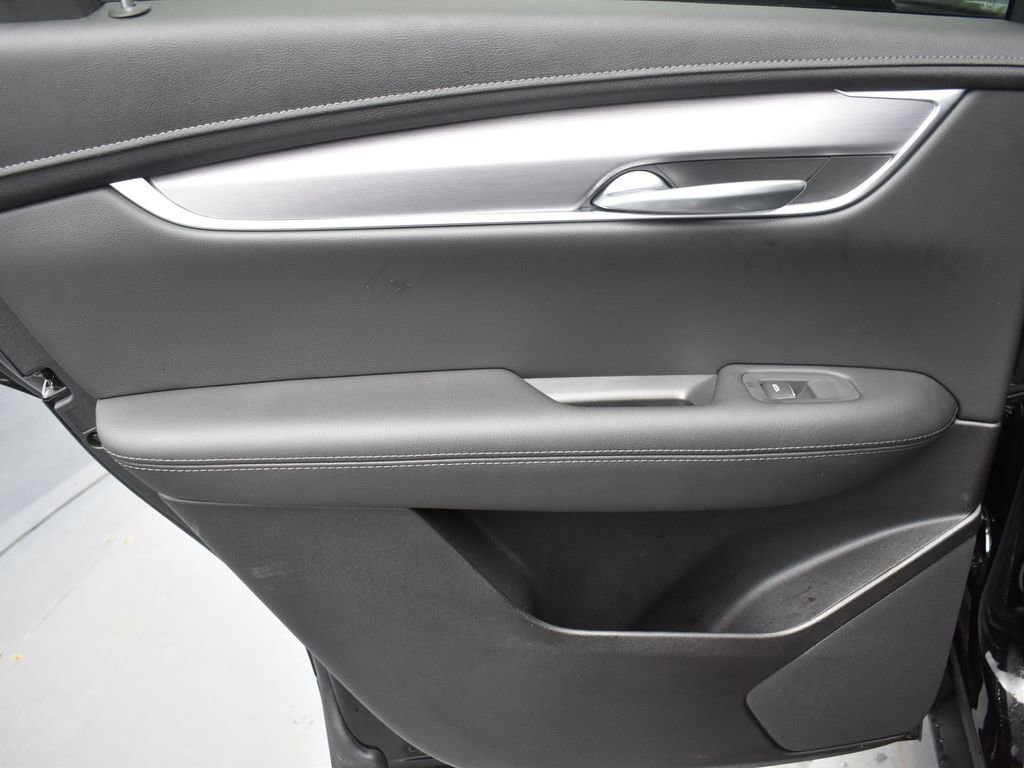 New 2026 Cadillac XT5 Luxury w/ LPO, Floor Liner Package image 22