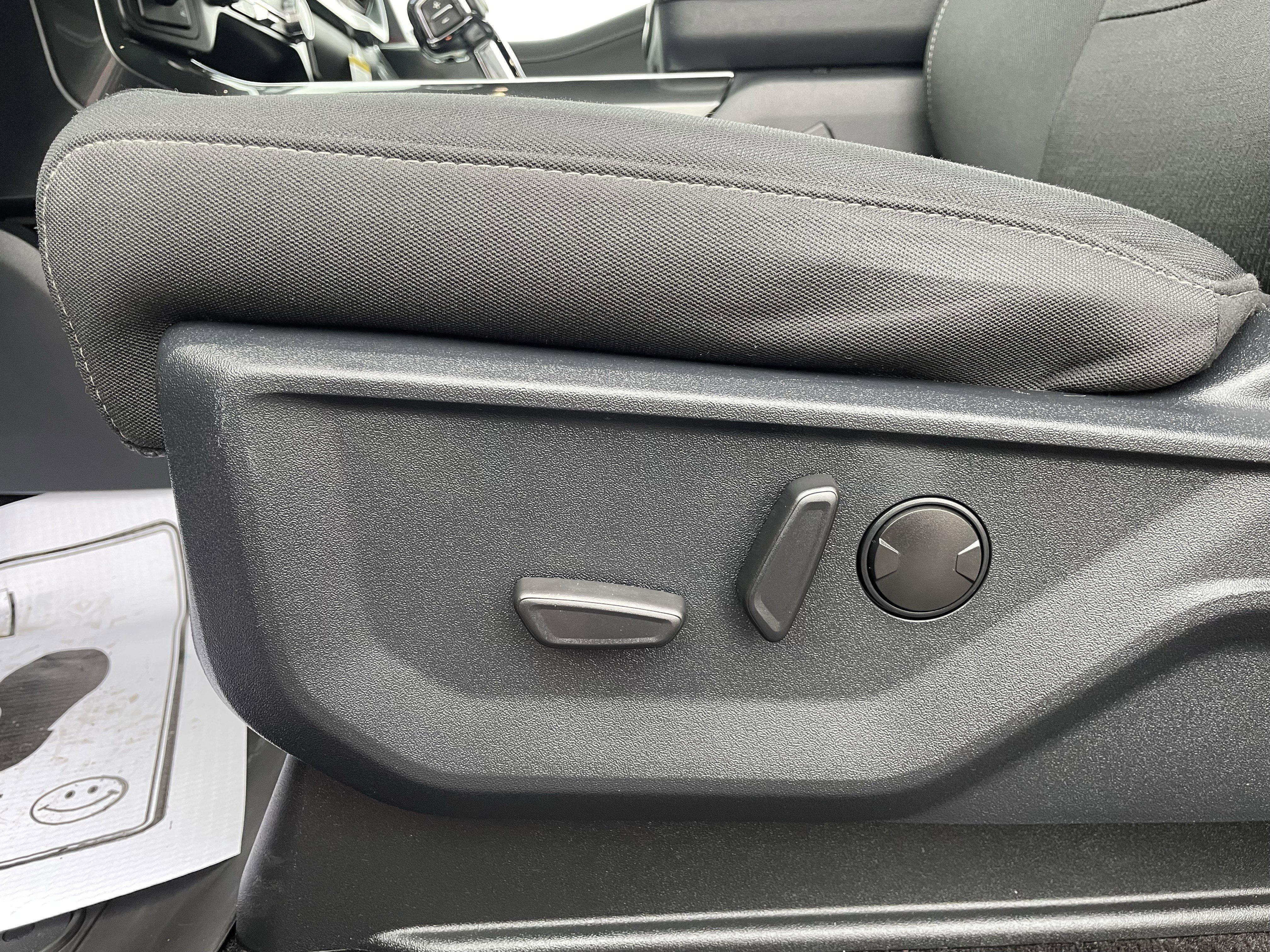 Used 2022 Ford F150 XLT w/ Equipment Group 302A High image 13