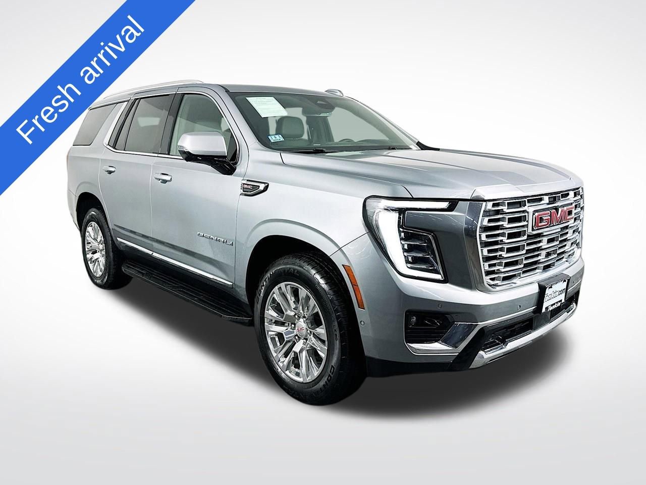 Used 2025 GMC Yukon Denali image 1