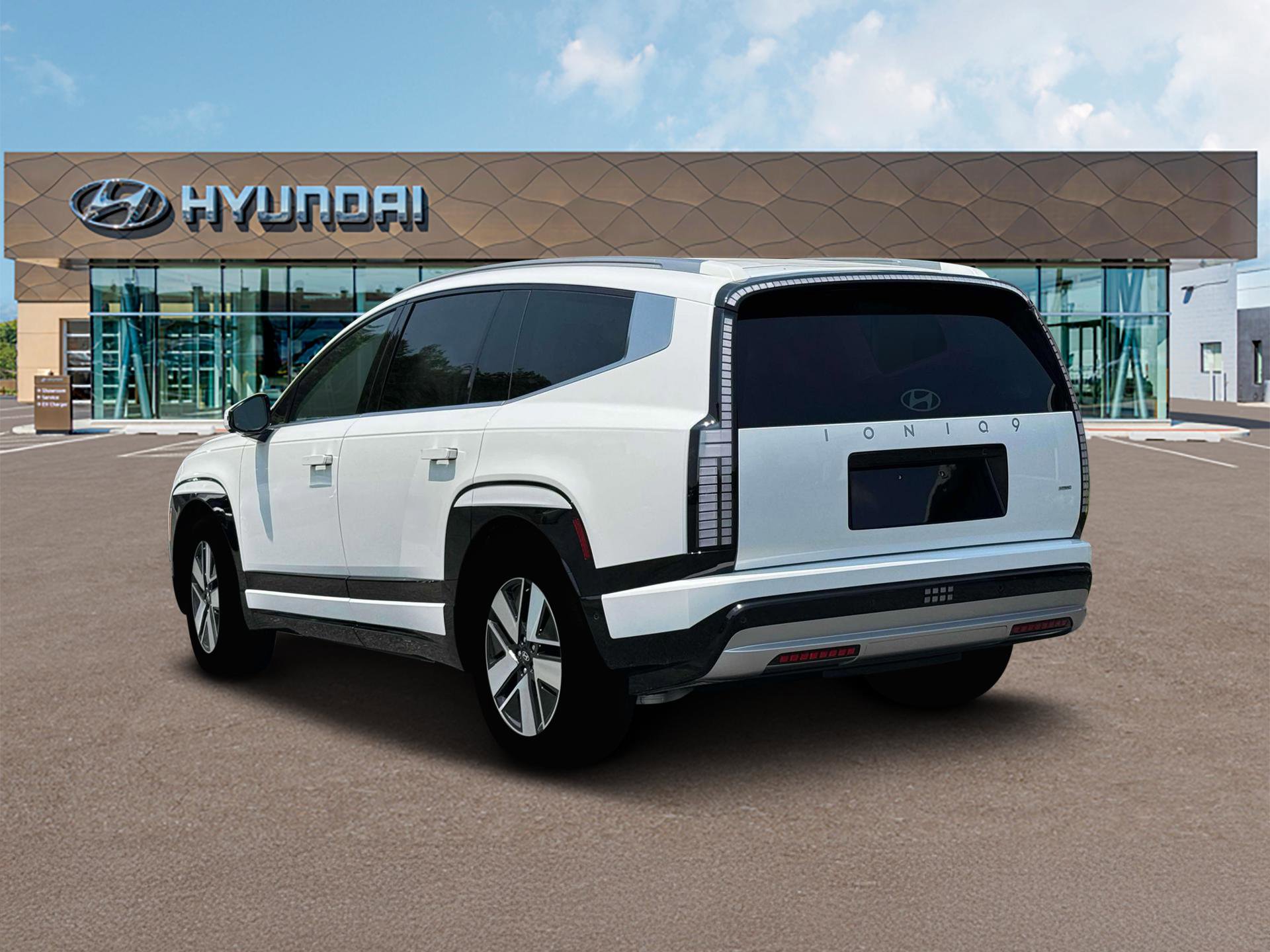 New 2026 Hyundai Ioniq 9 SEL image 5