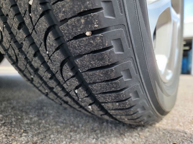 Certified 2023 Jeep Compass Latitude w/ Sun and Sound Group image 18