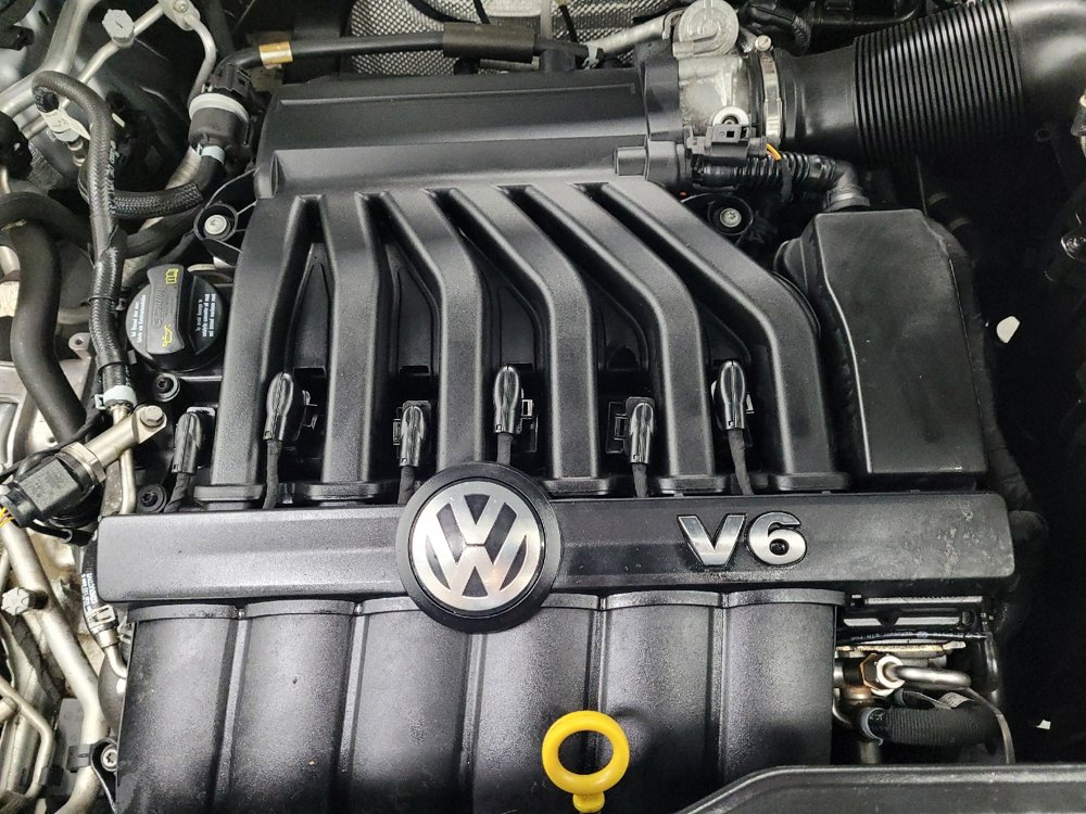 Used 2018 Volkswagen Atlas SEL FWD image 30