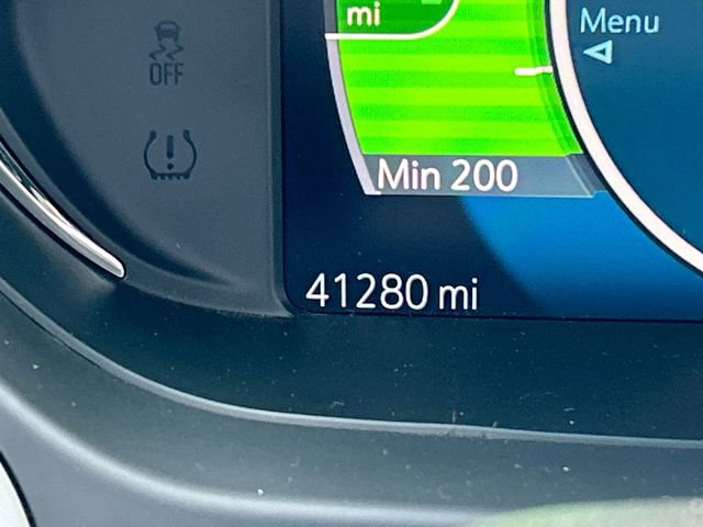 Used 2017 Chevrolet Bolt Premier image 12