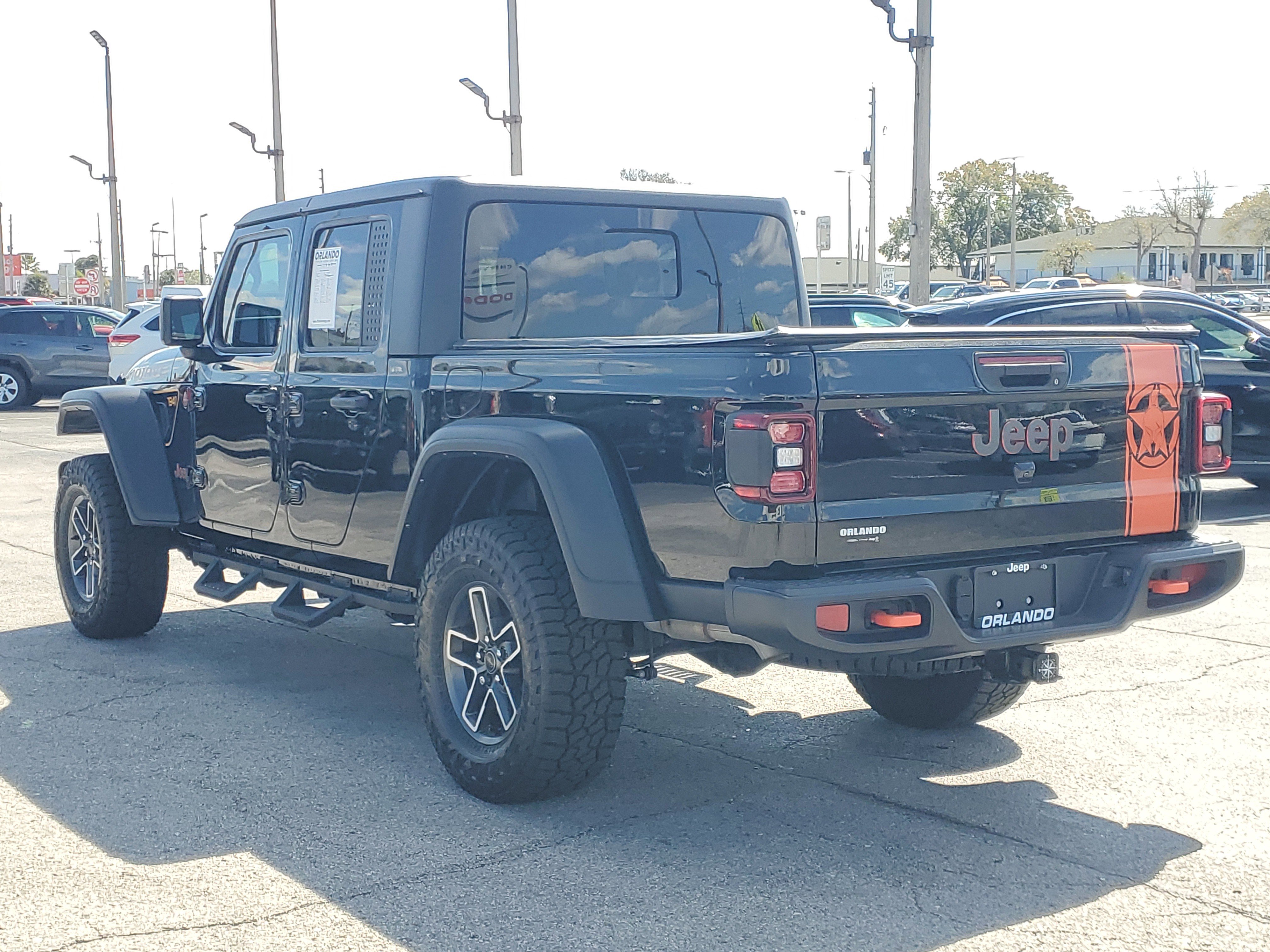 Used 2024 Jeep Gladiator Mojave image 5