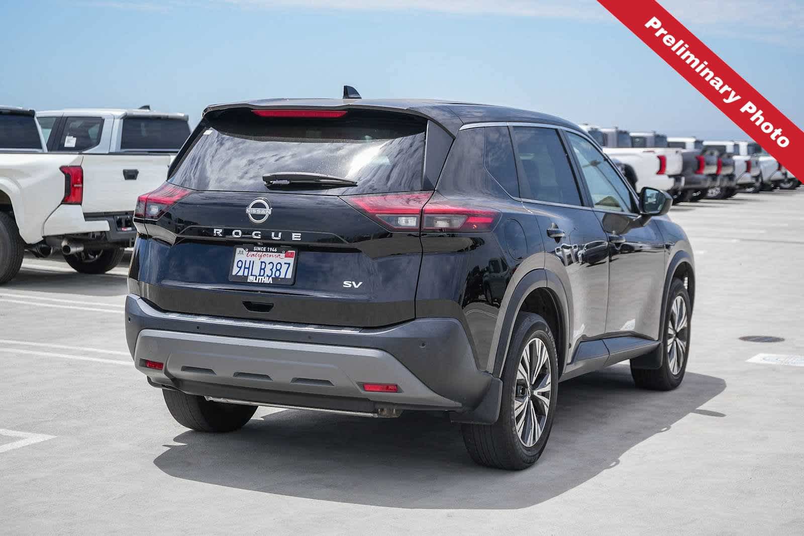 Used 2023 Nissan Rogue SV FWD image 6