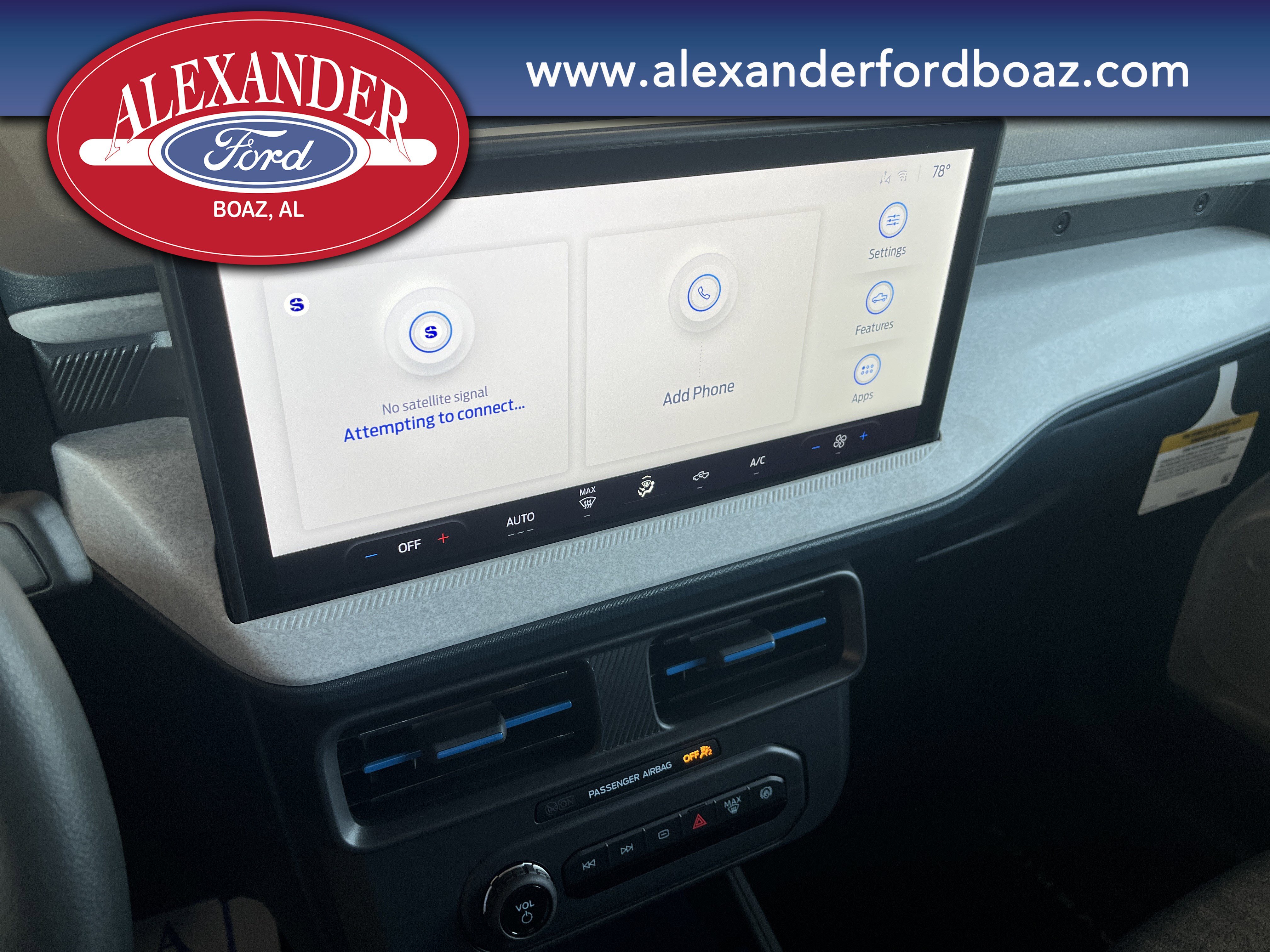 New 2026 Ford Maverick XLT image 21