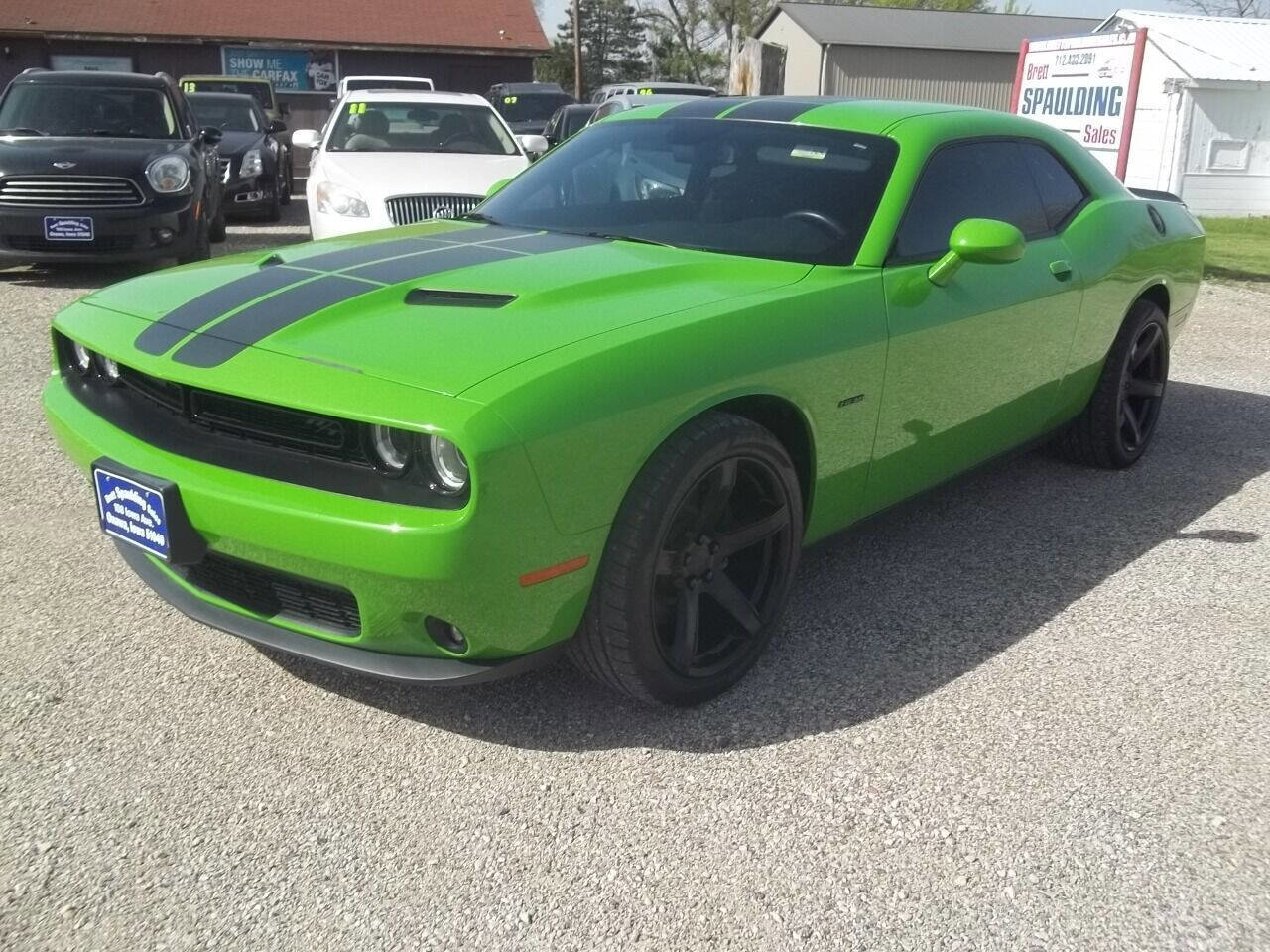 Used 2017 Dodge Challenger R/T w/ Blacktop Package RWD image 2