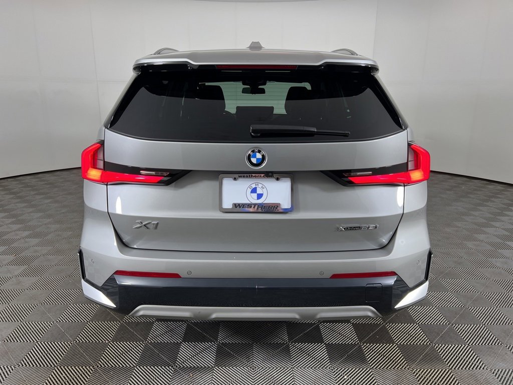 Certified 2024 BMW X1 xDrive28i w/ Convenience Package image 8