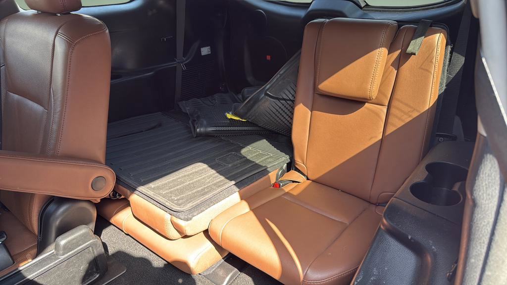 Used 2018 Toyota Highlander Limited Platinum image 18