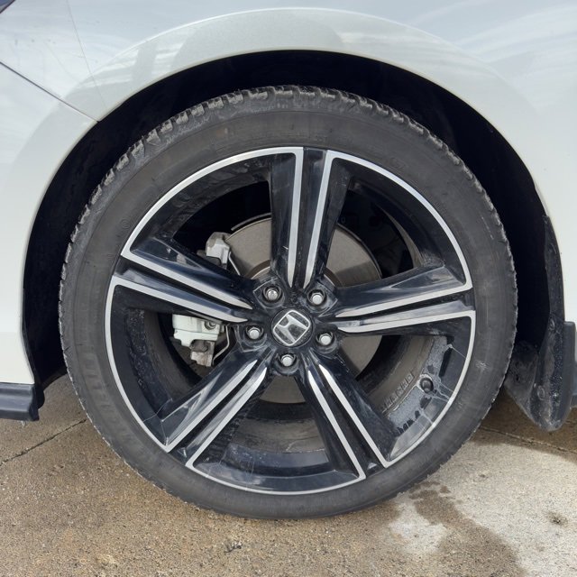 Certified 2024 Honda Accord Sport image 9