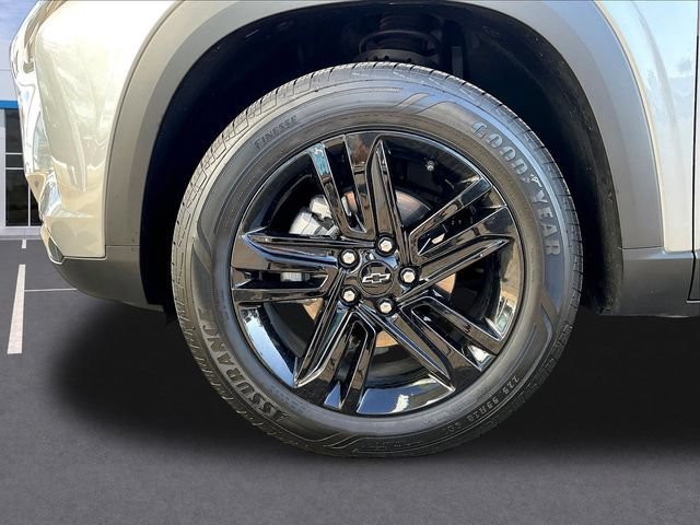Certified 2024 Chevrolet Trax ACTIV w/ Driver Confidence Package FWD image 35