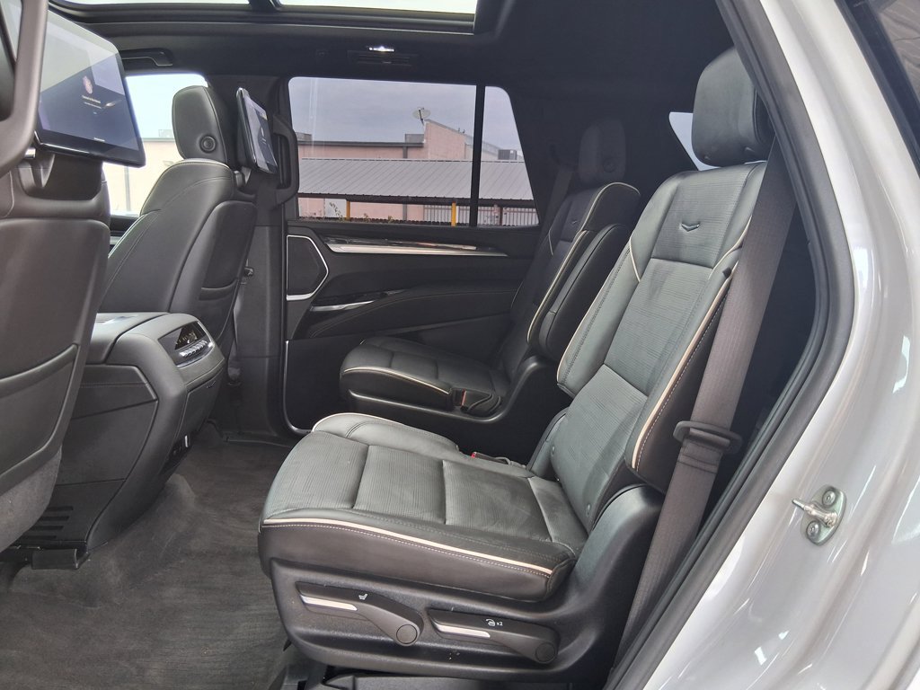Used 2026 Cadillac Escalade Sport w/ Touring Package AWD/4WD image 25