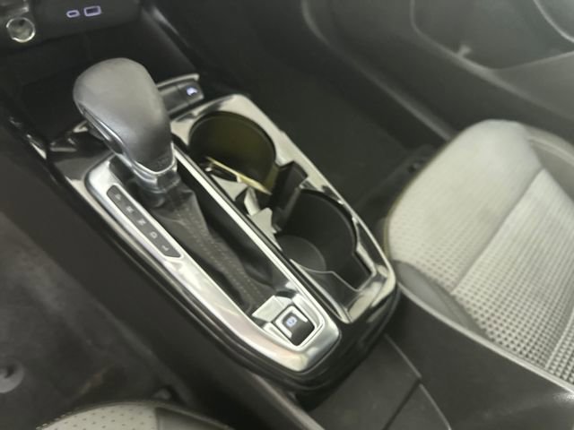 Used 2025 Chevrolet Trax LT w/ Driver Confidence Package image 20