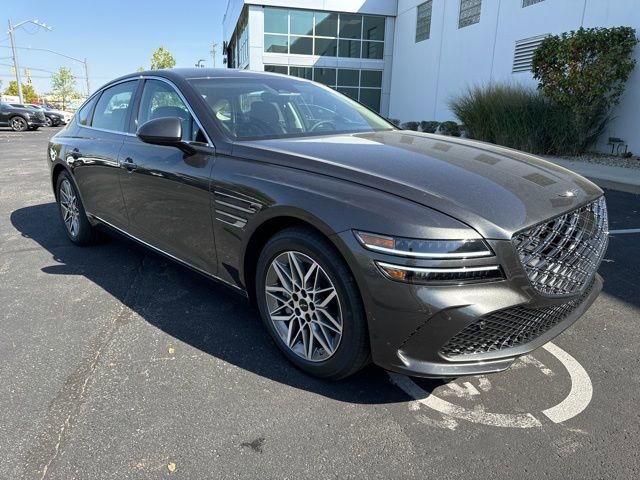 Used 2025 Genesis G80 2.5T image 3