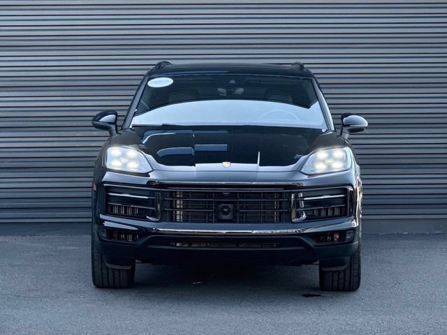 Certified 2024 Porsche Cayenne AWD/4WD image 10