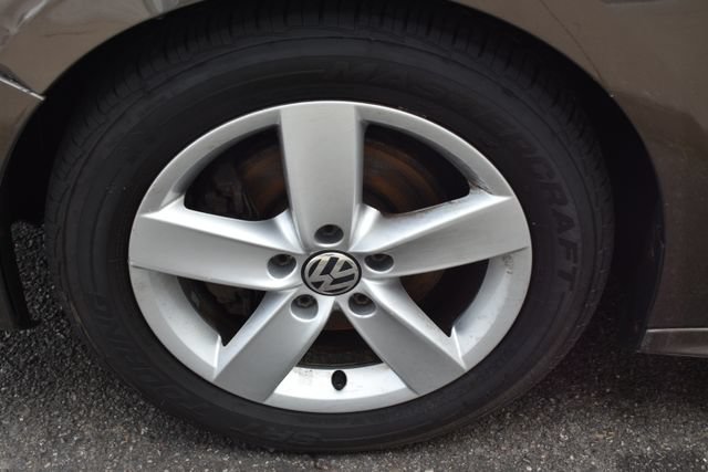 Used 2015 Volkswagen Jetta TDI SE FWD image 43