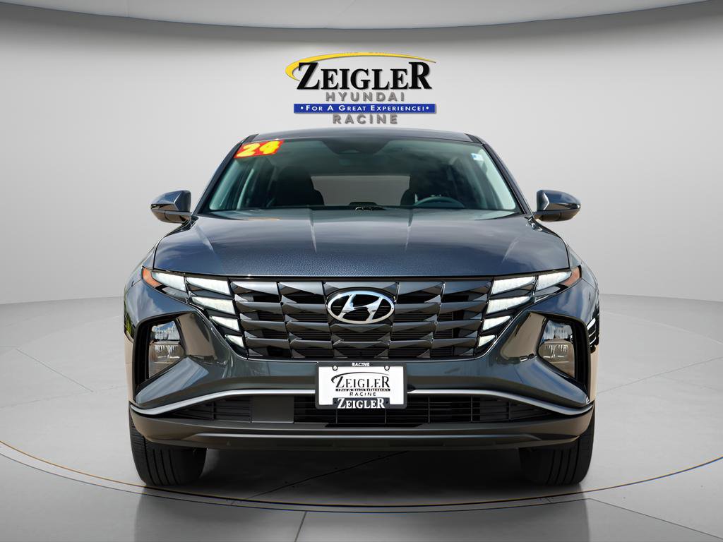 Certified 2024 Hyundai Tucson SE AWD/4WD image 2