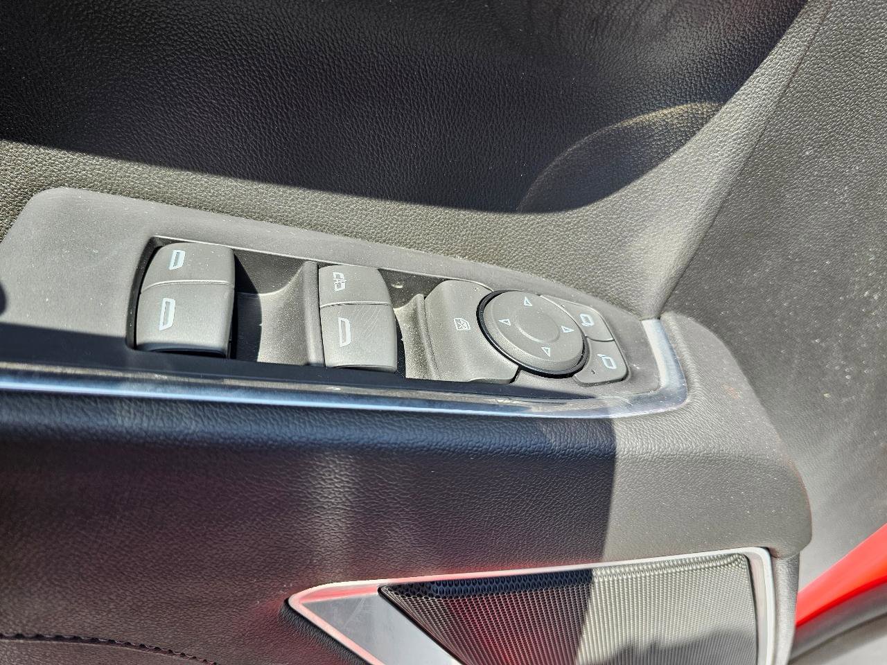 Used 2022 Chevrolet Silverado 1500 LT AWD/4WD image 19