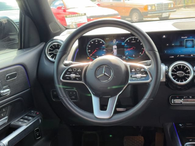 Used 2022 Mercedes-Benz GLB 250 image 22