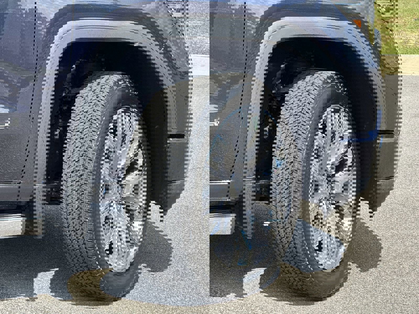 Certified 2025 GMC Sierra 1500 Denali w/ Denali Reserve Package image 12