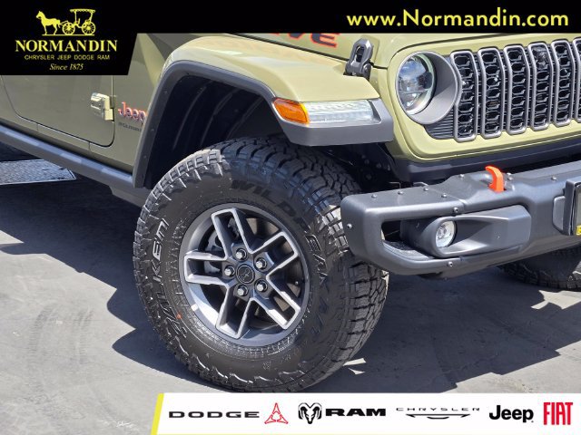 New 2026 Jeep Gladiator Mojave AWD/4WD image 5
